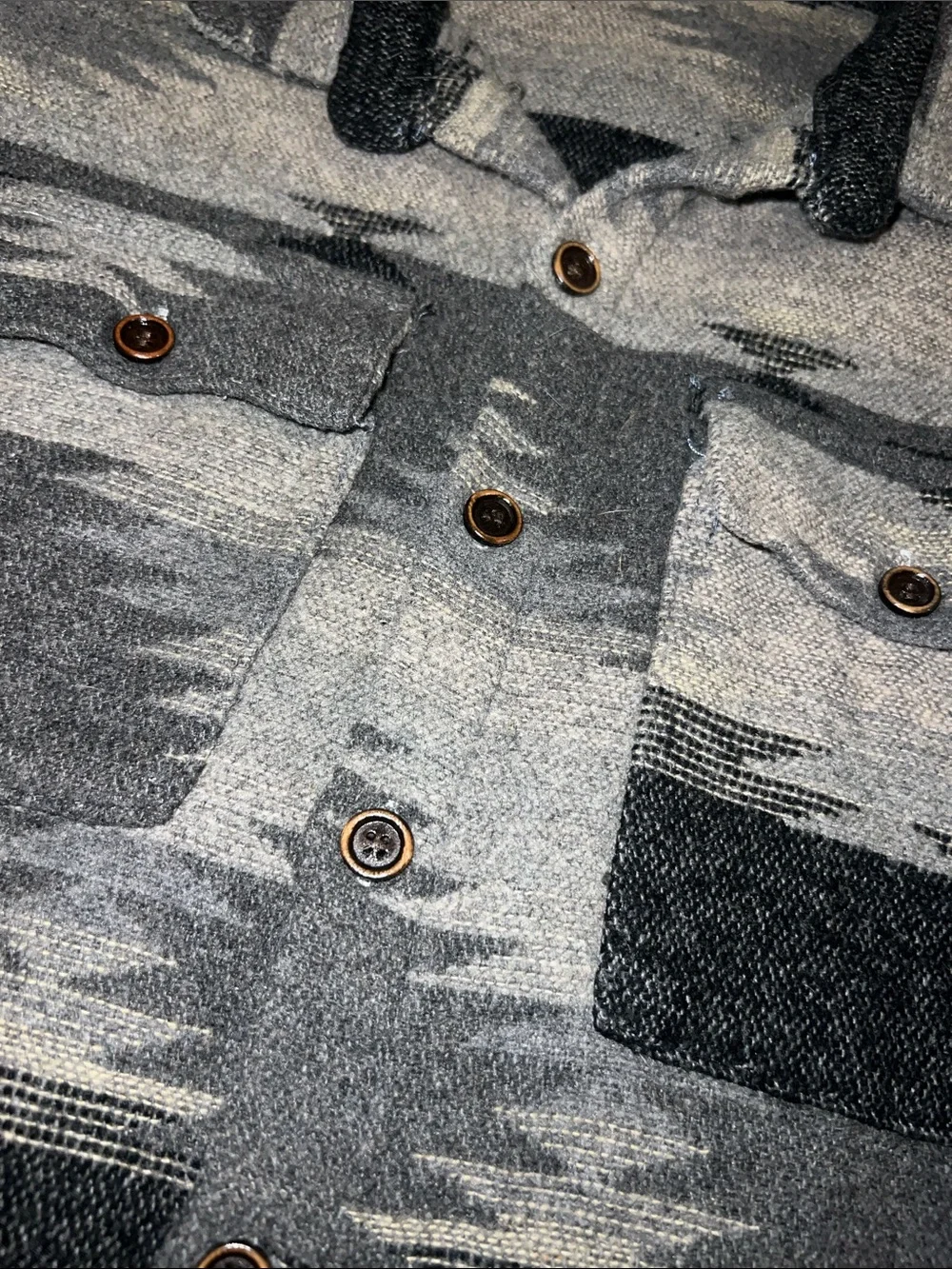 Men's Gray & Black Aztec Patterned Button-Up Jacket